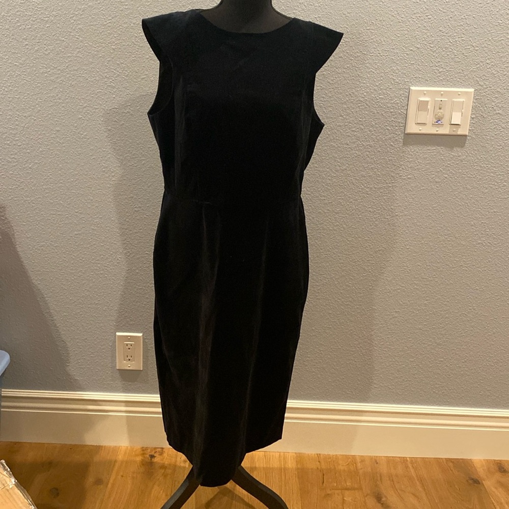 Women’s J Crew 365 black velvet dress 14 Tall